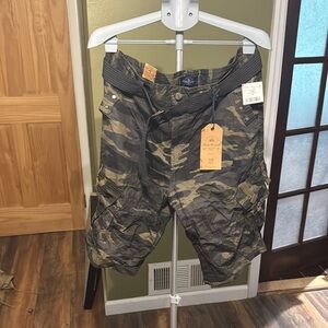 Signature Cargo Shorts in Green and Brown